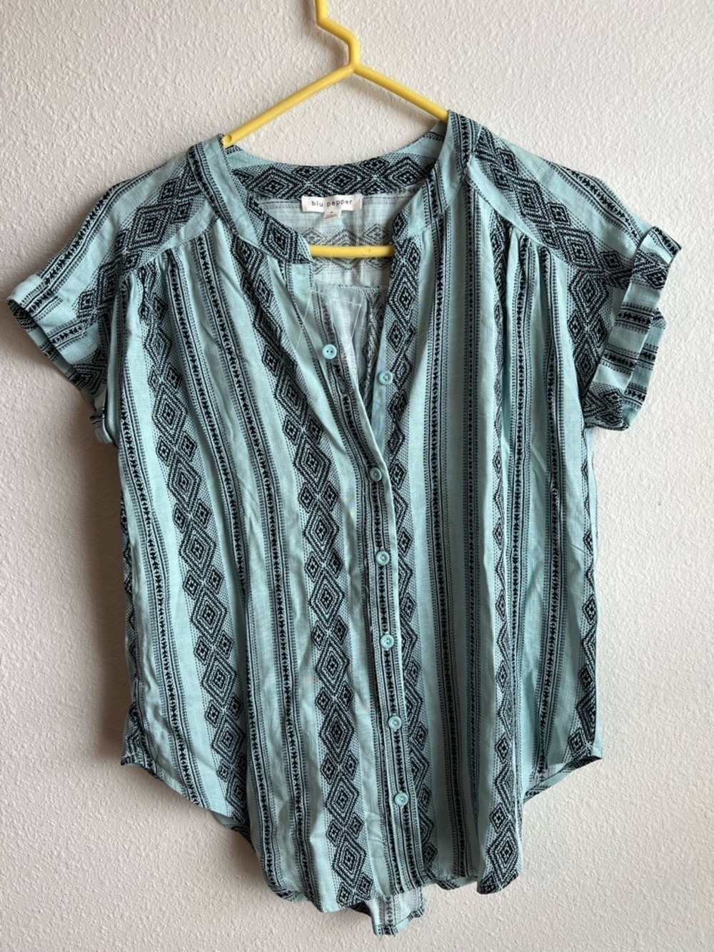 Blu Pepper Geometric Stripe Short Sleeve Button-Down Blouse